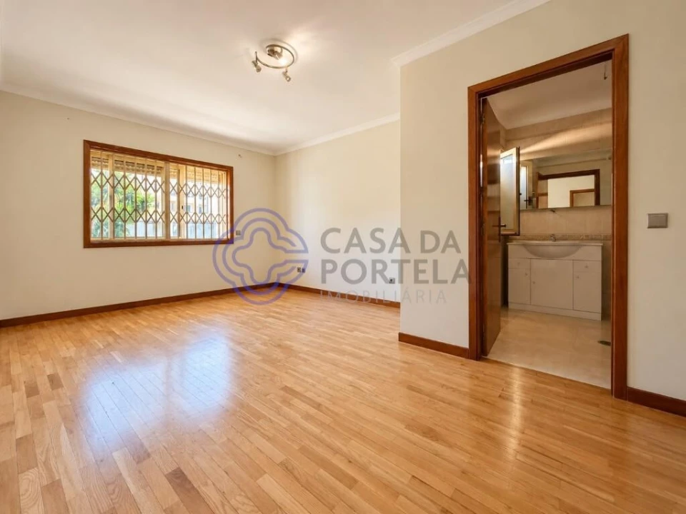 Apartamento T3 para Venda em Valongo Foto 9
