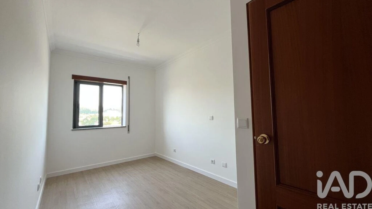 Apartamento T3 para Venda em Miranda do Corvo Foto 20