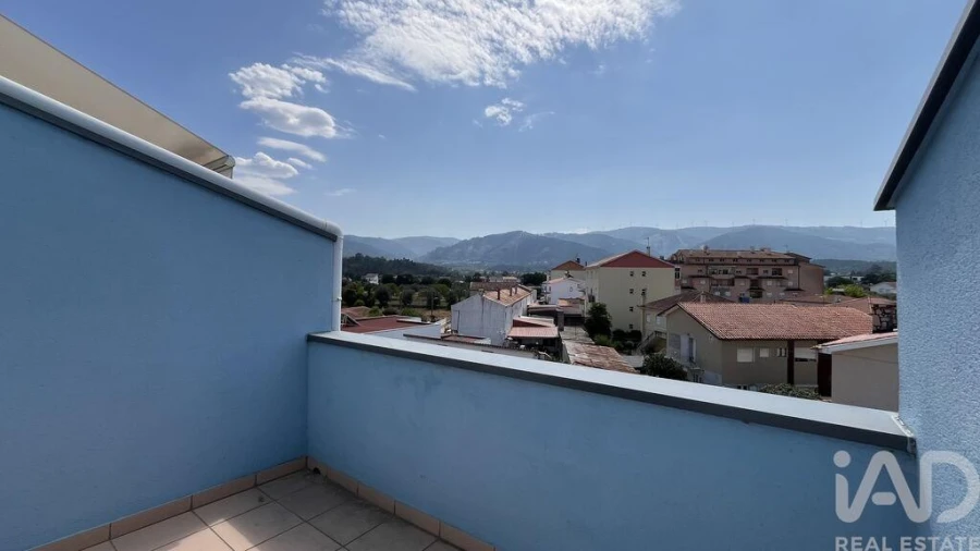 Apartamento T3 para Venda em Miranda do Corvo Foto 4