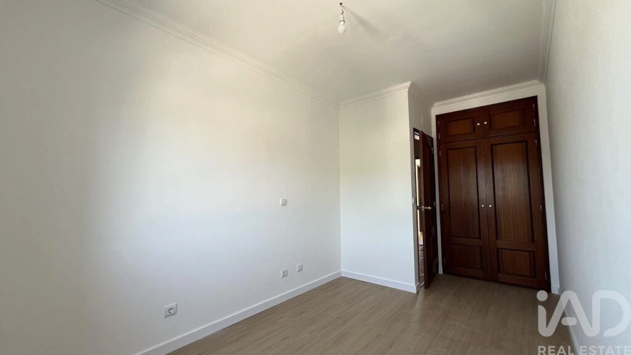 Apartamento T3 para Venda em Miranda do Corvo Foto 19