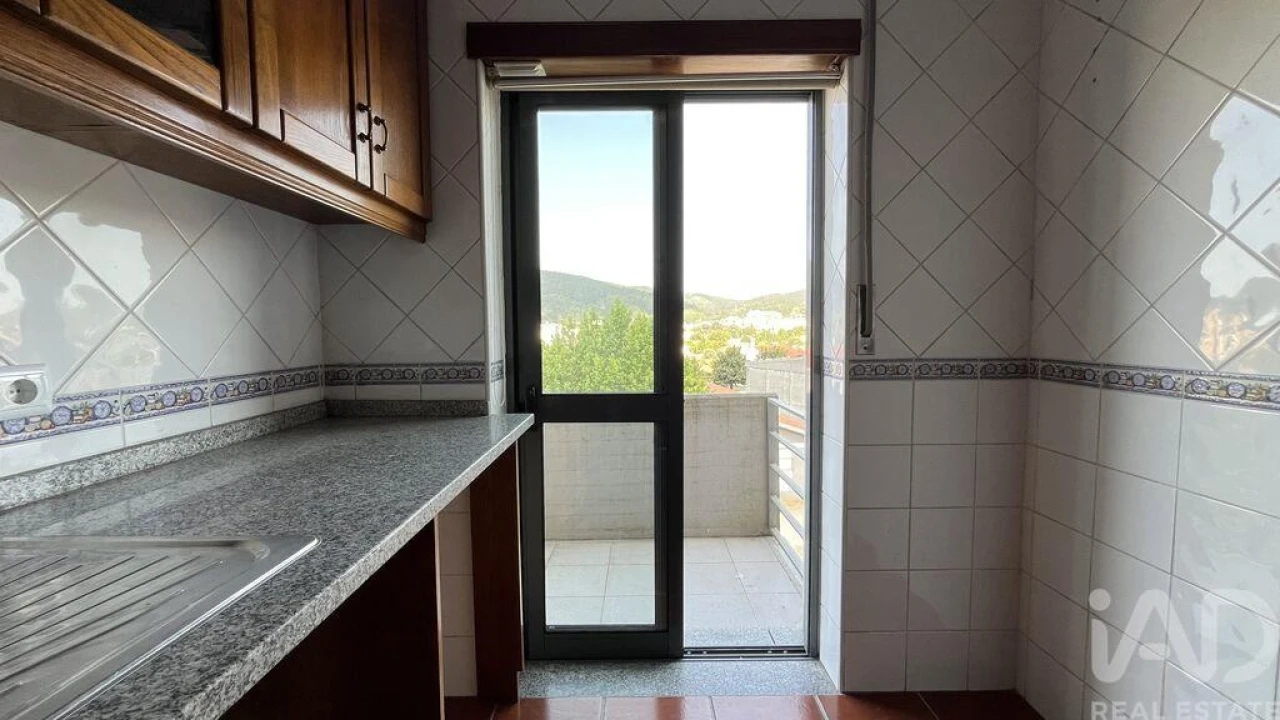 Apartamento T3 para Venda em Miranda do Corvo Foto 14