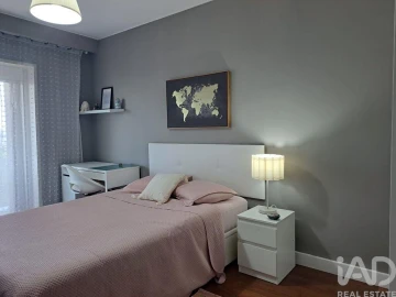 Apartamento T3 para Venda em Santa Marinha e São Pedro da Afurada