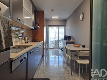 Apartamento T3 para Venda em Santa Marinha e São Pedro da Afurada