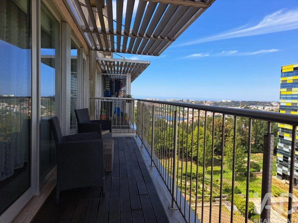 Apartamento T3 para Venda em Santa Marinha e São Pedro da Afurada Foto 2