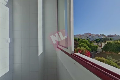Apartamento T2 para Arrendamento em Lumiar
