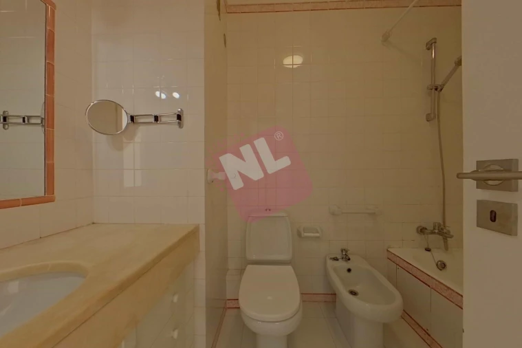 Apartamento T2 para Arrendamento em Lumiar Foto 26