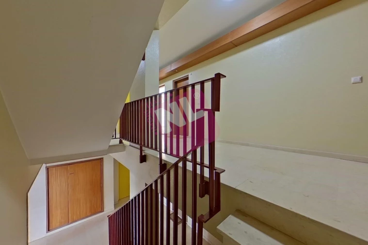 Apartamento T2 para Arrendamento em Lumiar Foto 6
