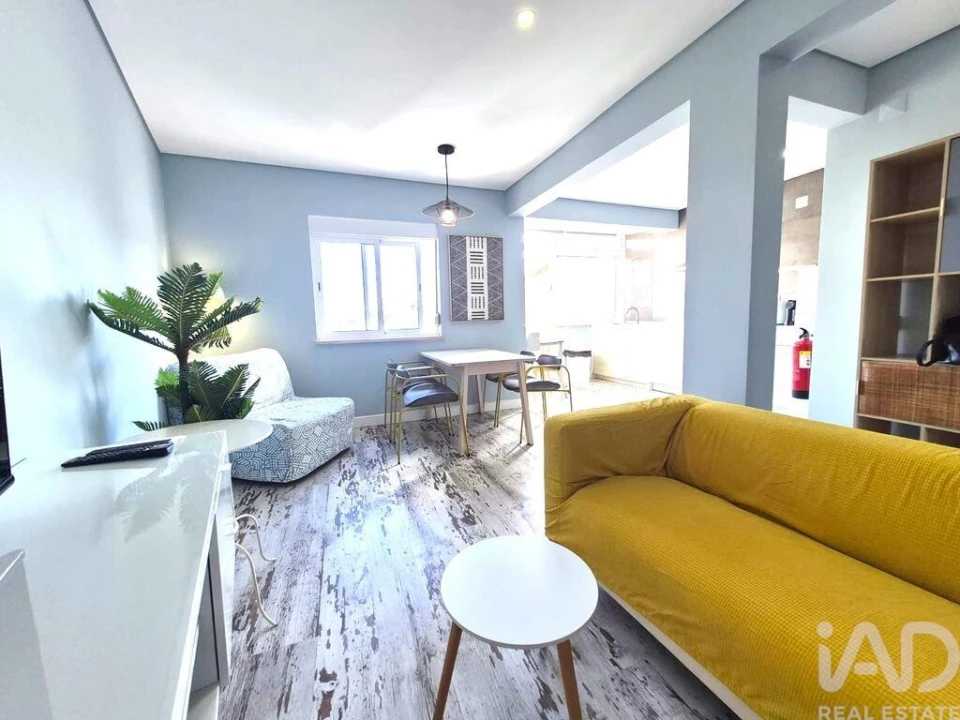 Apartamento T2 para Venda em Setubal (São Sebastião) Foto 1