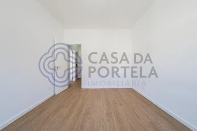 Apartamento T3 para Venda em Nossa Senhora do Pópulo, Coto e São Gregório