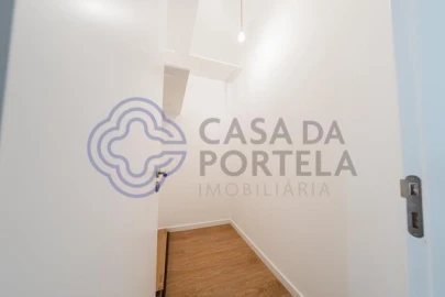 Apartamento T3 para Venda em Nossa Senhora do Pópulo, Coto e São Gregório