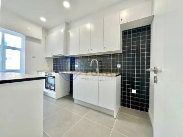 Apartamento T3 para Venda em Nossa Senhora do Pópulo, Coto e São Gregório