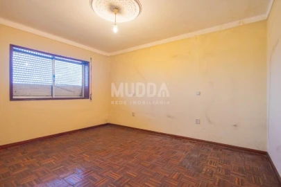 Moradia T2 para Venda em Canelas e Fermelã