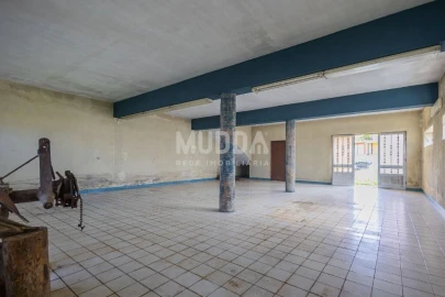 Moradia T2 para Venda em Canelas e Fermelã
