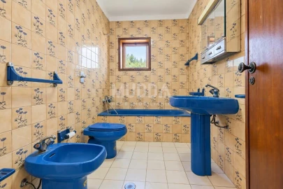 Moradia T2 para Venda em Canelas e Fermelã