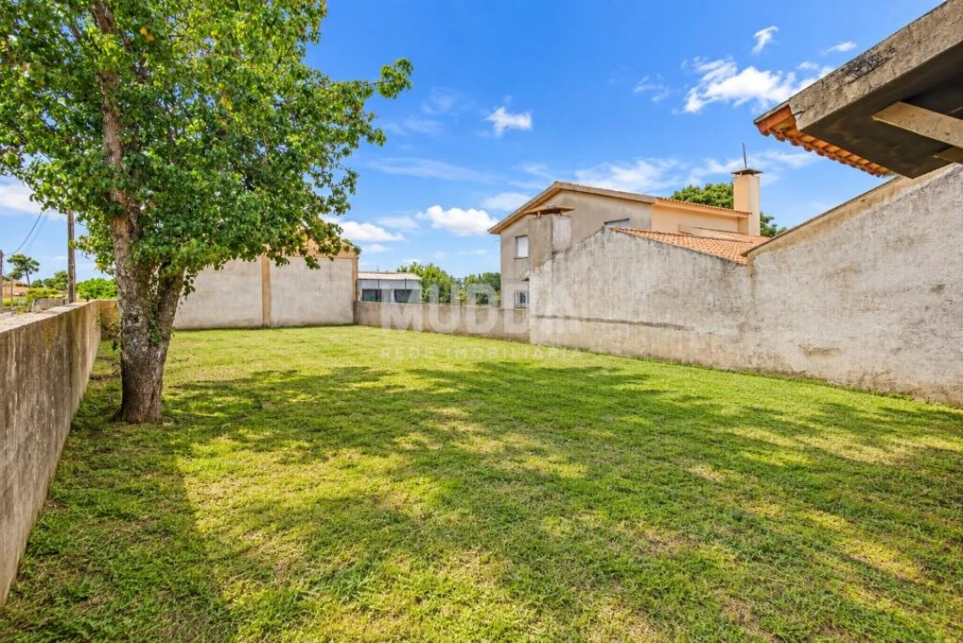 Moradia T2 para Venda em Canelas e Fermelã Foto 24