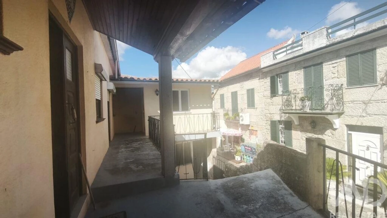 Moradia T2 para Venda em Meruge Foto 34
