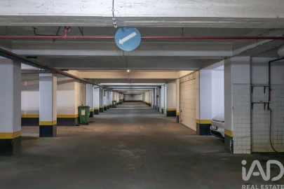 Apartamento T3 para Venda em Oeiras e São Julião da Barra, Paço de Arcos e Caxias