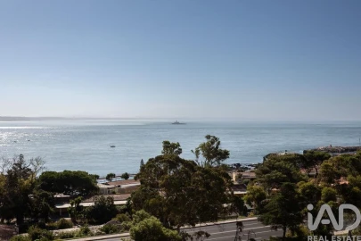 Apartamento T3 para Venda em Oeiras e São Julião da Barra, Paço de Arcos e Caxias