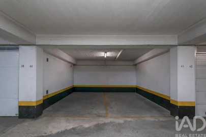 Apartamento T3 para Venda em Oeiras e São Julião da Barra, Paço de Arcos e Caxias