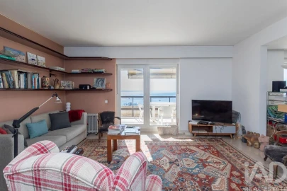 Apartamento T3 para Venda em Oeiras e São Julião da Barra, Paço de Arcos e Caxias