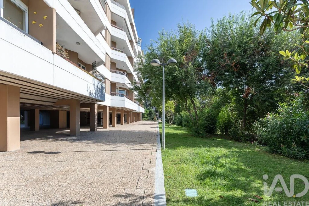 Apartamento T3 para Venda em Oeiras e São Julião da Barra, Paço de Arcos e Caxias Foto 29