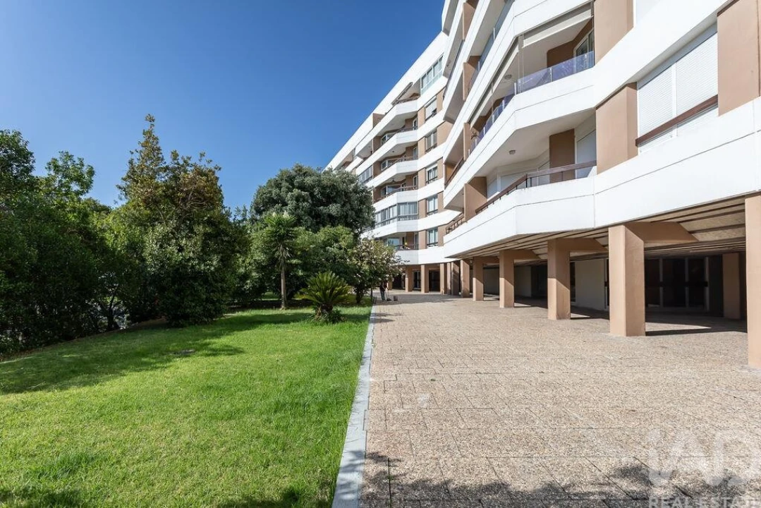 Apartamento T3 para Venda em Oeiras e São Julião da Barra, Paço de Arcos e Caxias Foto 30