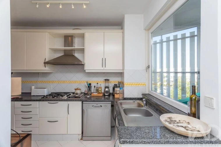 Apartamento T3 para Venda em Oeiras e São Julião da Barra, Paço de Arcos e Caxias Foto 19