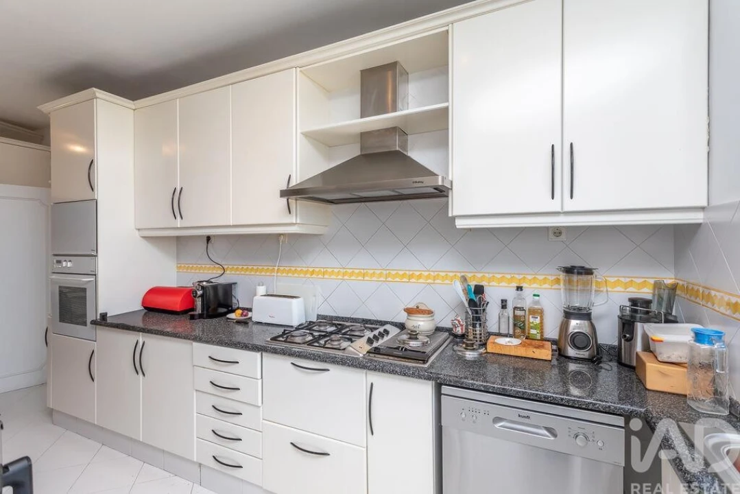 Apartamento T3 para Venda em Oeiras e São Julião da Barra, Paço de Arcos e Caxias Foto 20