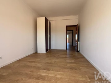 Apartamento T2 para Arrendamento em Quinta do Anjo
