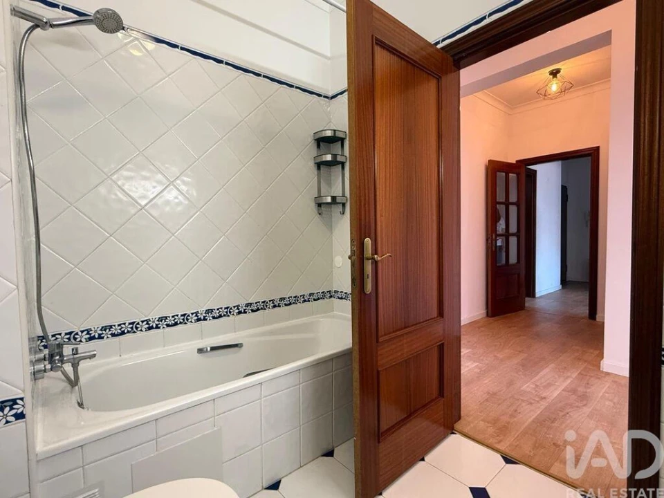 Apartamento T2 para Arrendamento em Quinta do Anjo Foto 16