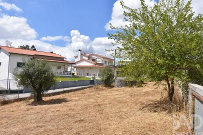 Moradia T3 para Venda em Ansião