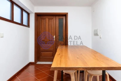 Moradia T4 para Venda em Mafamude e Vilar do Paraíso