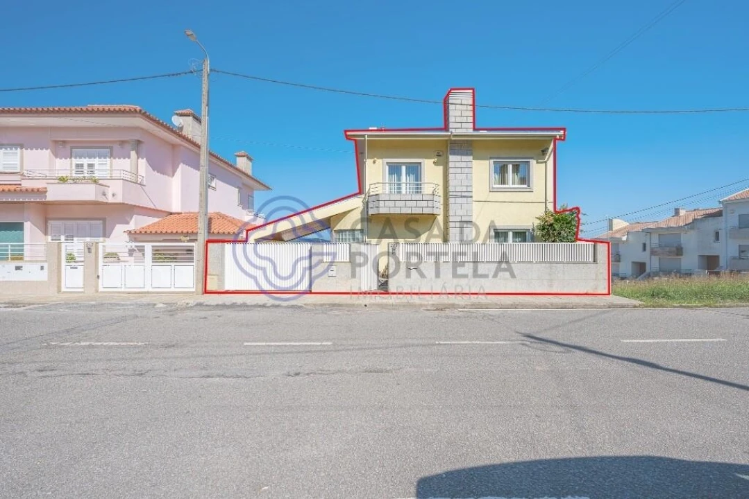 Moradia T3 para Venda em Gondomar (São Cosme), Valbom e Jovim Foto 2