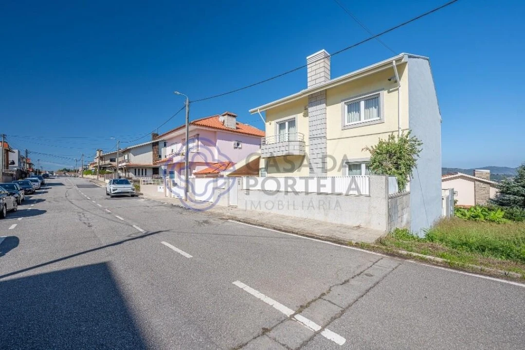 Moradia T3 para Venda em Gondomar (São Cosme), Valbom e Jovim Foto 1