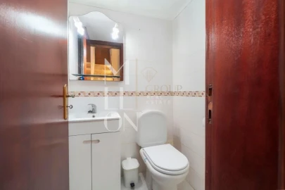Moradia T2 para Venda em Albufeira e Olhos de Água
