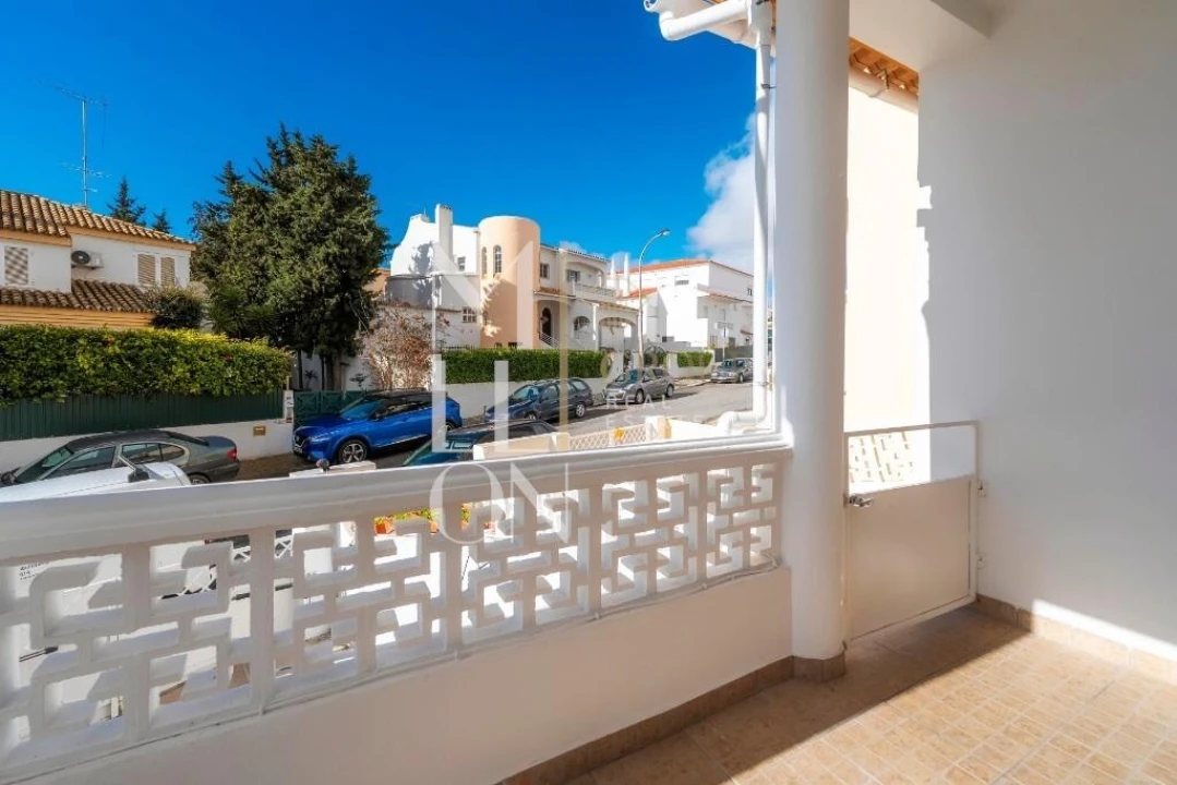 Moradia T2 para Venda em Albufeira e Olhos de Água Foto 4