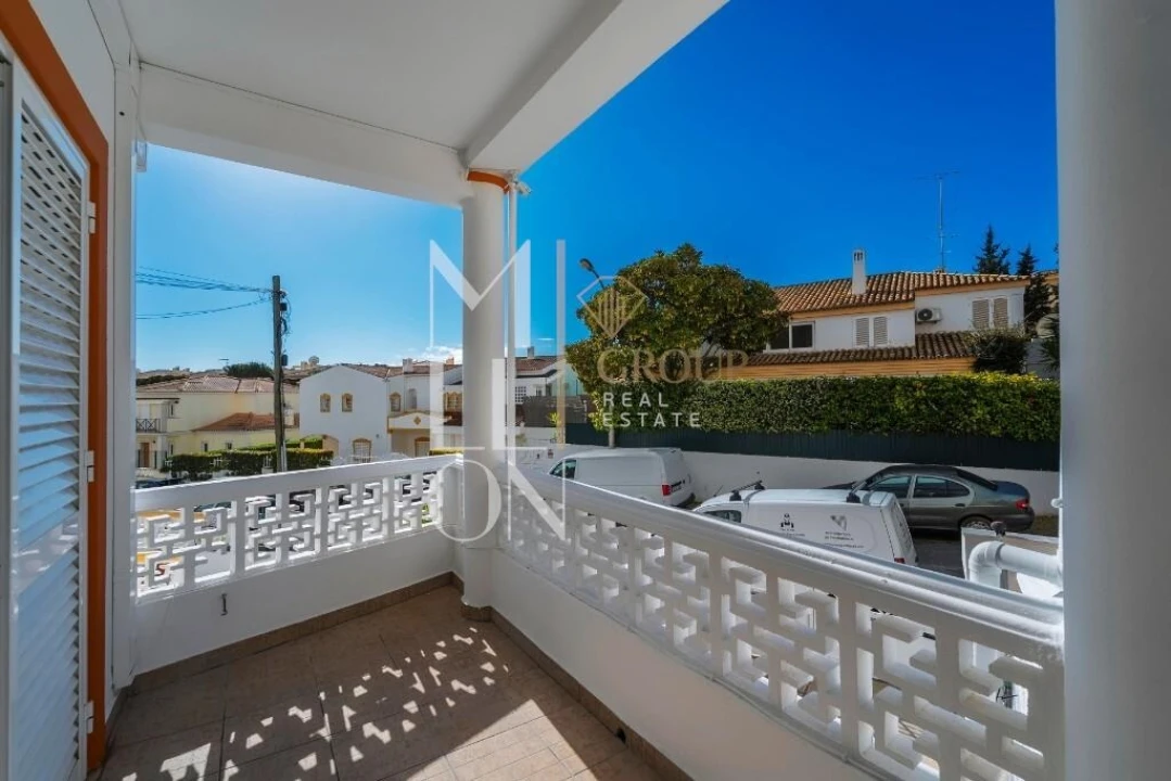 Moradia T2 para Venda em Albufeira e Olhos de Água Foto 6