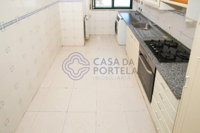 Apartamento T3 para Venda em Alenquer (Santo Estêvão e Triana)