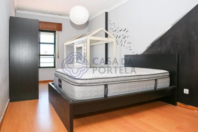 Apartamento T3 para Venda em Alenquer (Santo Estêvão e Triana)