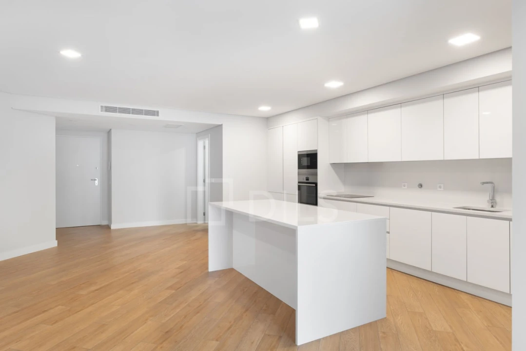 Apartamento T2 para Venda em Cascais e Estoril Foto 2