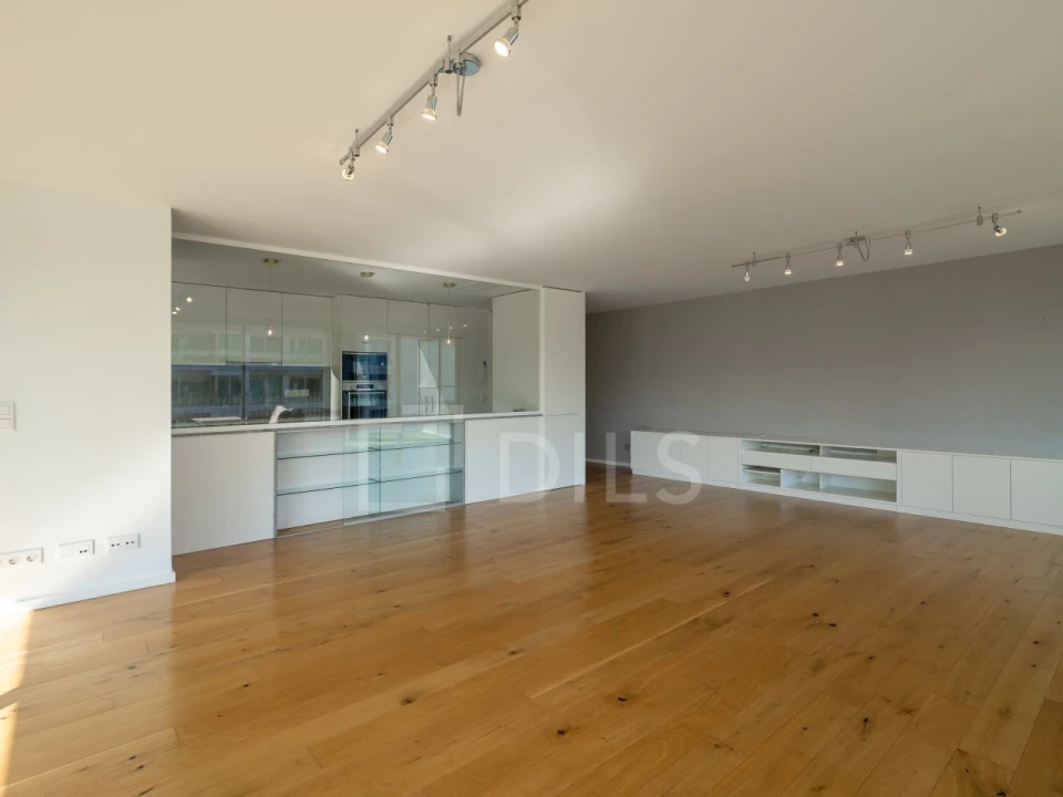 Apartamento T3 para Venda em Canidelo Foto 5