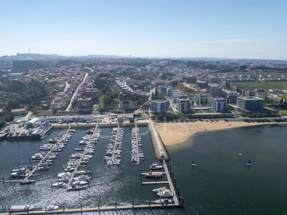 Apartamento T3 para Venda em Canidelo Foto 44