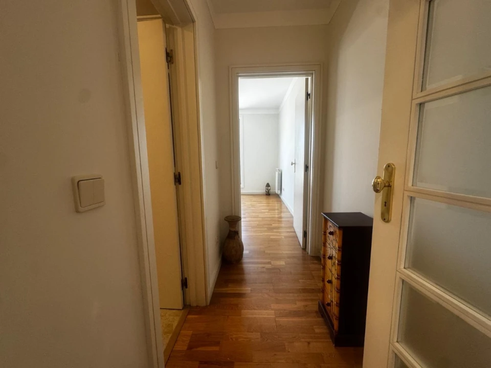 Apartamento T2 para Venda em Cidade da Maia Foto 16