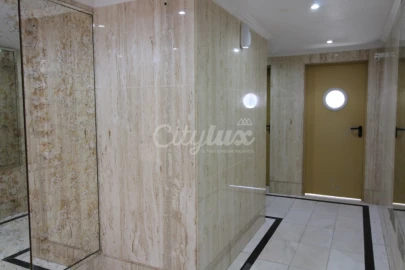 Apartamento T1 para Arrendamento em Campolide