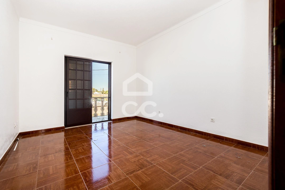 Moradia T3 para Venda em Vendas Novas Foto 10