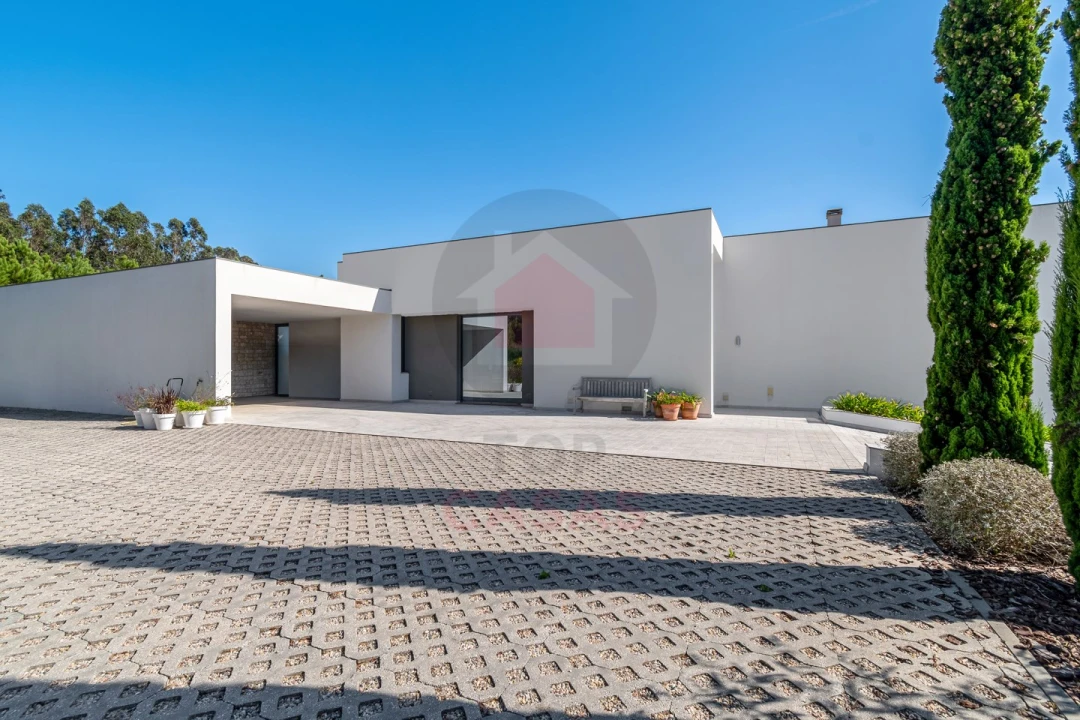 Moradia T1 para Venda em Foz do Arelho Foto 5