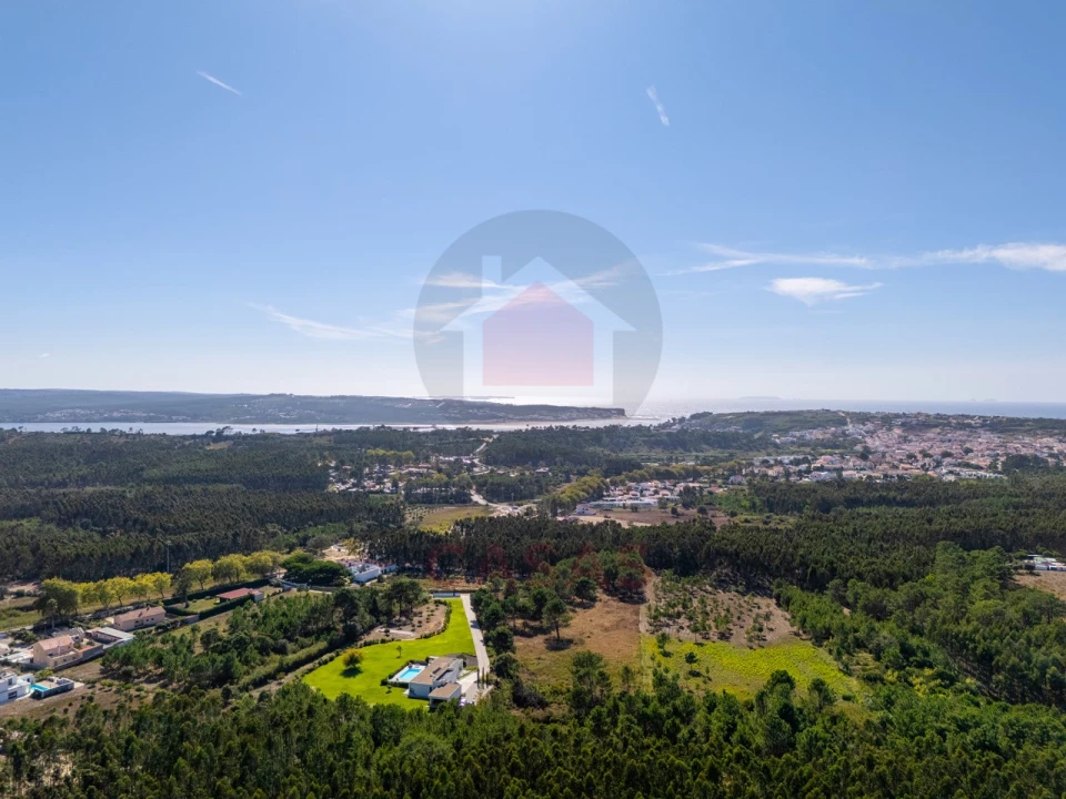 Moradia T1 para Venda em Foz do Arelho Foto 79