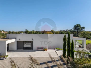 Moradia T1 para Venda em Foz do Arelho