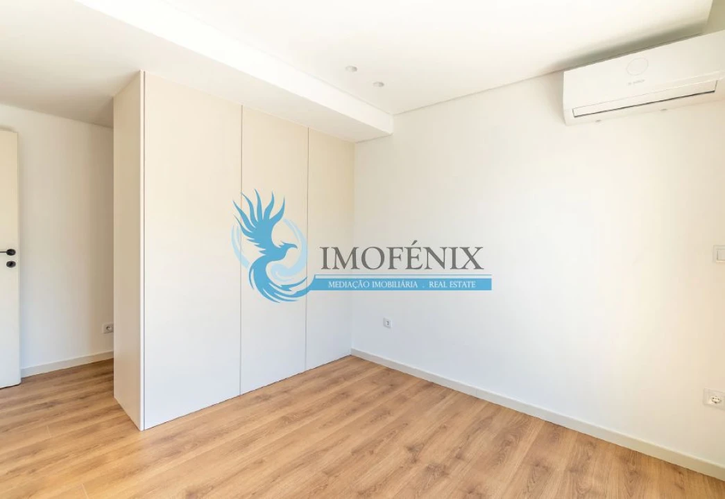 Apartamento T1 para Venda em Conceição e Cabanas de Tavira Foto 14