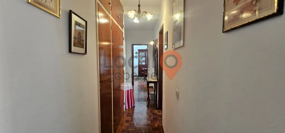 Apartamento T2 para Venda em Lagos (São Sebastião e Santa Maria)